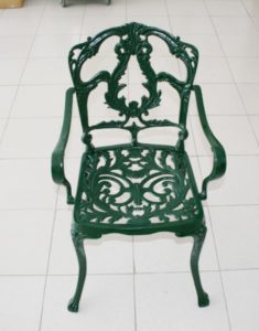 sillas clasicas de jardin