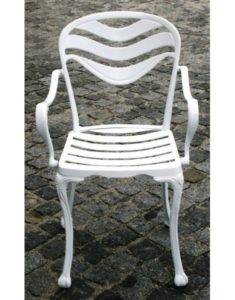 silla clasica de jardin